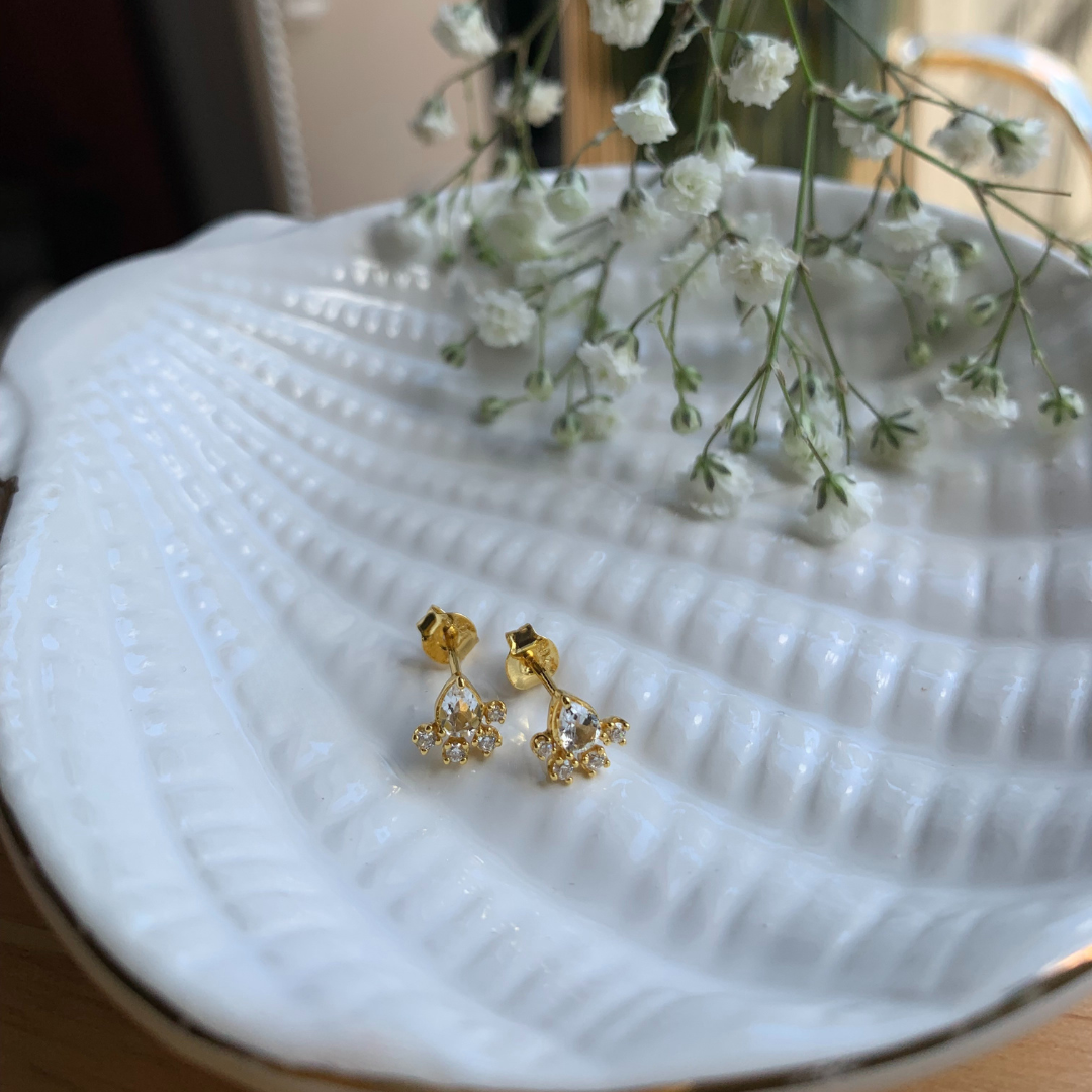 Aura Drop Studs - Gold