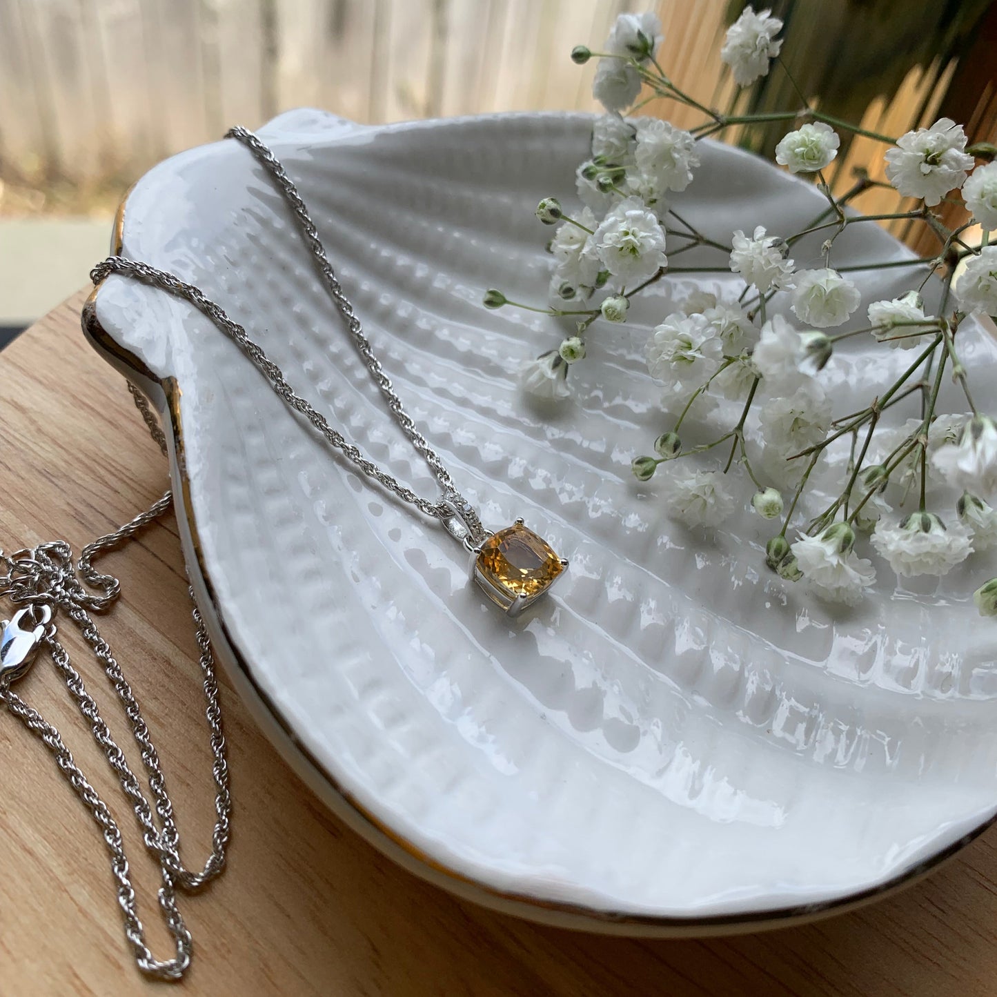 Aura Lumina Pendant - Silver