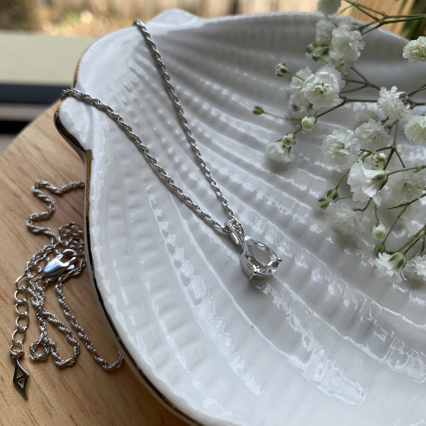 Aura Drop Pendant - Silver