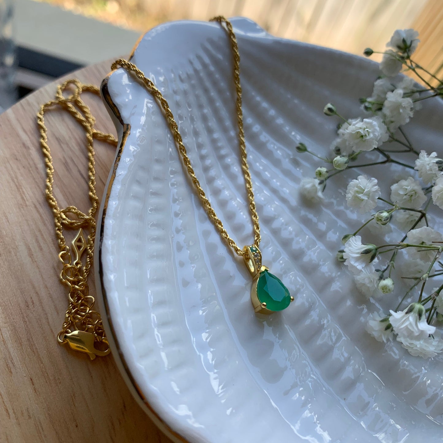 Aura Drop Pendant - Gold