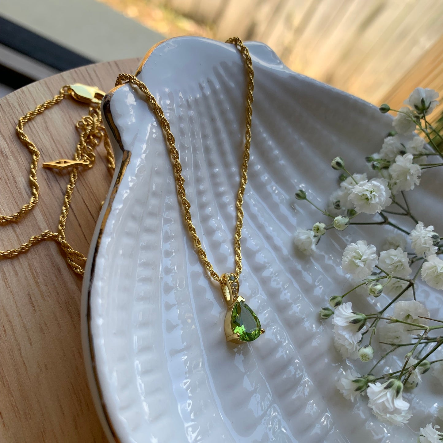 Aura Drop Pendant - Gold