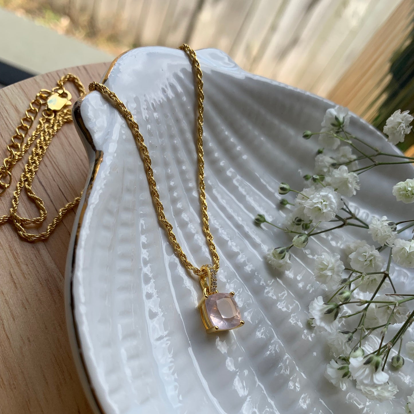 Aura Lumina Pendant - Gold