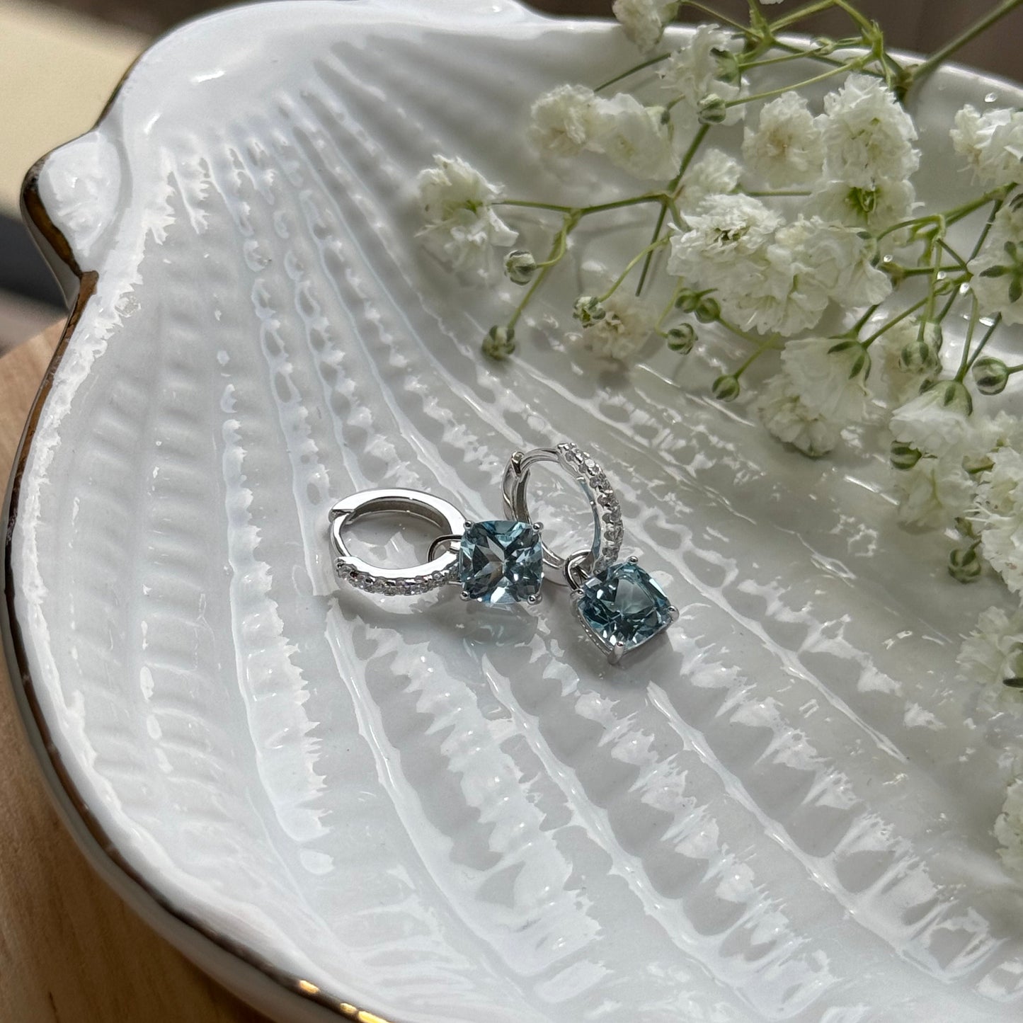 Aura Lumina Danglers - Silver