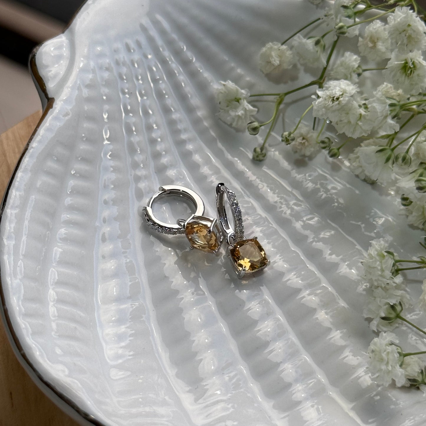 Aura Lumina Danglers - Silver