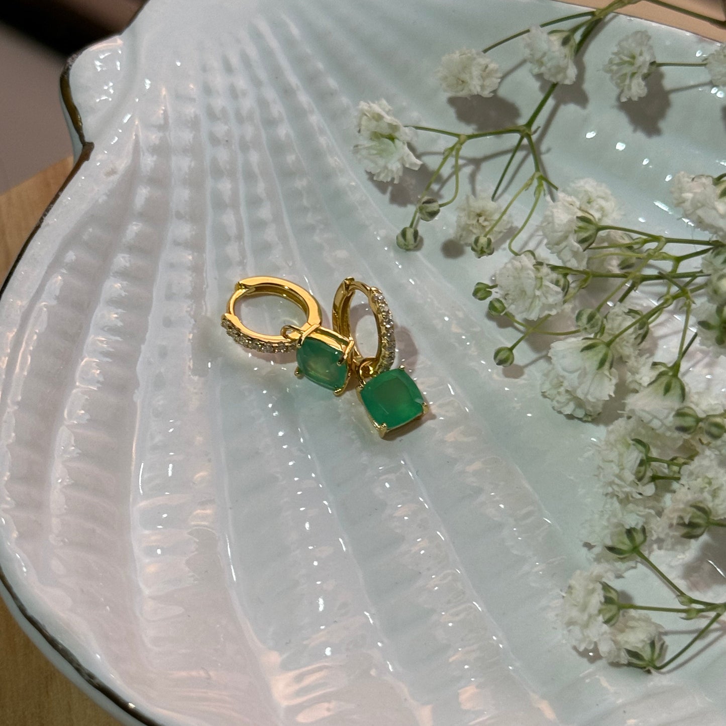 Aura Lumina Danglers - Gold