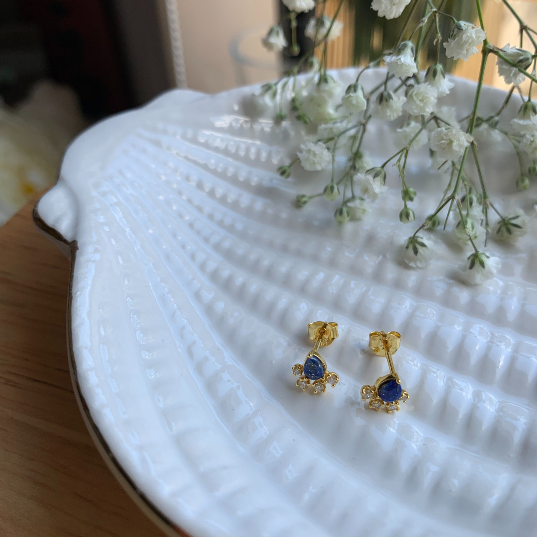 Aura Drop Studs - Gold