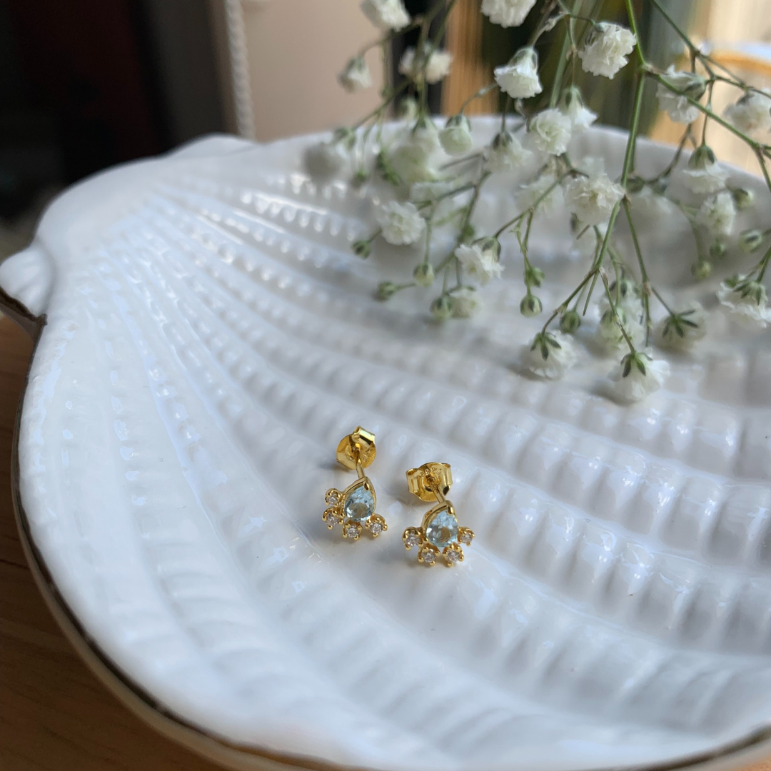 Aura Drop Studs - Gold